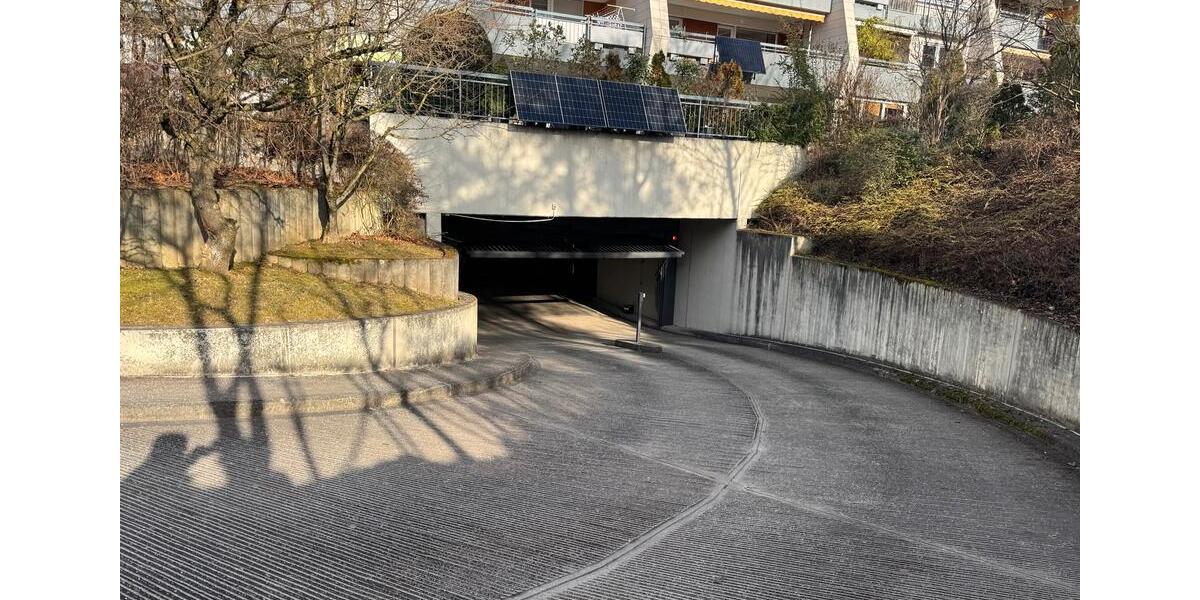 Privatverkauf: Gepflegte 2,5-Zi.-Whg. mit großem Sonnenbalkon +TG 2.5 zimmer