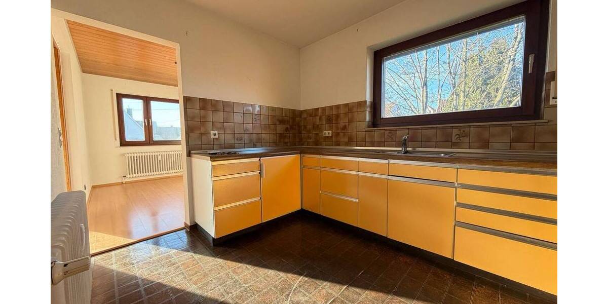Etagenwohnung Metzingen - 4 Zimmer, 96 m&sup2;, 329.000&euro; | Angebot:26141269