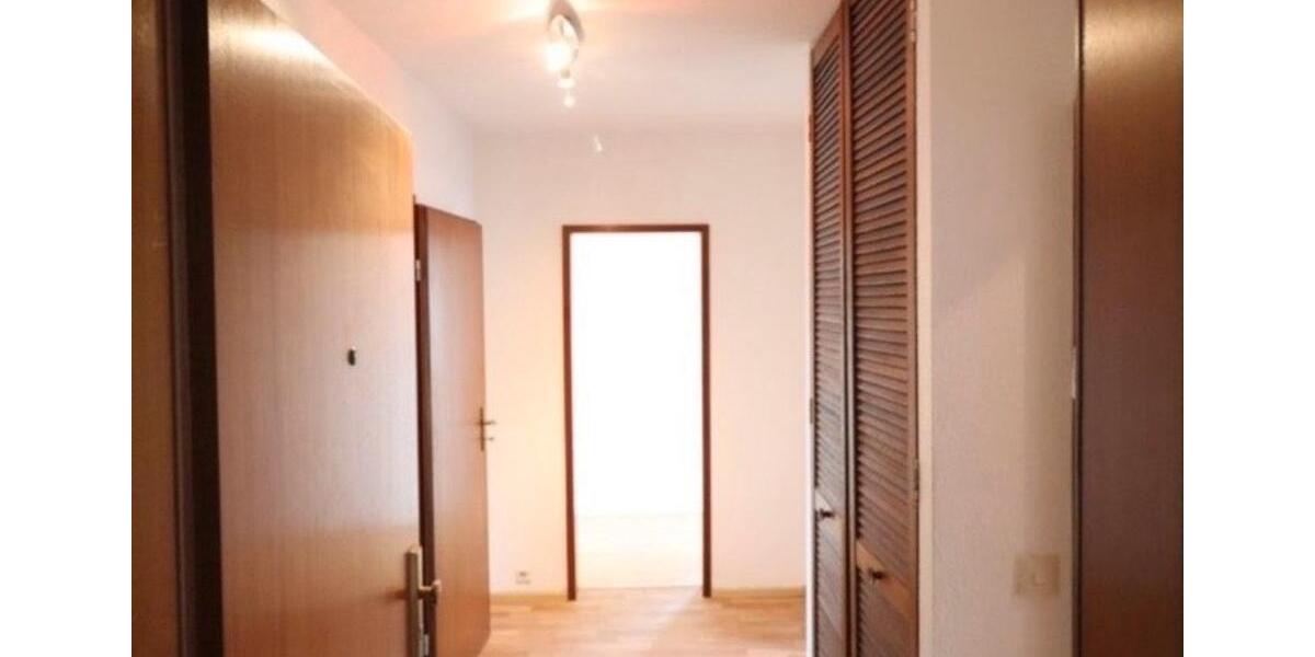 Etagenwohnung Stuttgart Zuffenhausen - 3 Zimmer, 55 m&sup2;, 550&euro; | Angebot:25304104