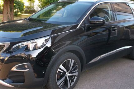 Peugeot 5008 148.000 km 16.300 &euro; Leinfelden-Echterdingen 70771