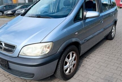 Opel Zafira 217.000 km 1.899 &euro; Fellbach bei Stuttgart 70736