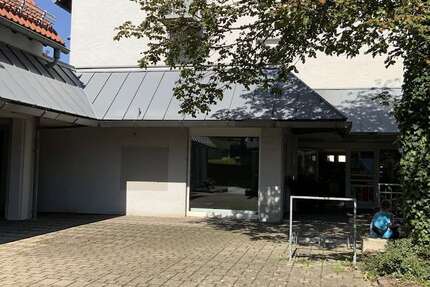 Einzelhandel in Reutlingen 968 € 121 m² zimmer