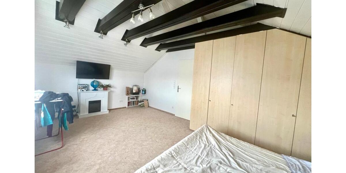Dachgeschoßwohnung Steinheim an der Murr - 2.5 Zimmer, 55 m&sup2;, 175.000&euro; | Angebot:27274936