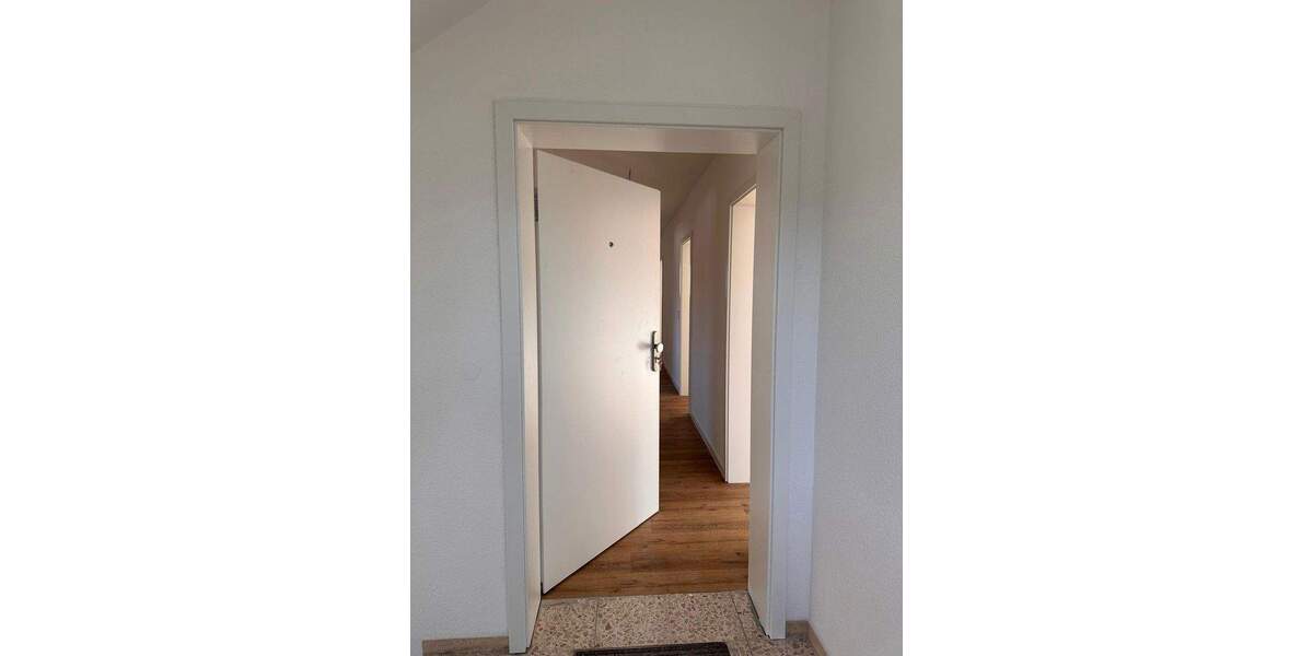 Etagenwohnung Markgröningen Unterriexingen - 4 Zimmer, 102 m&sup2;, 1.500&euro; | Angebot:24762440