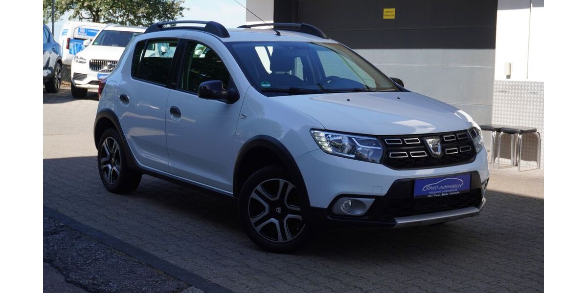 Dacia Sandero 94.000 km 8.999 &euro; Owen 73277