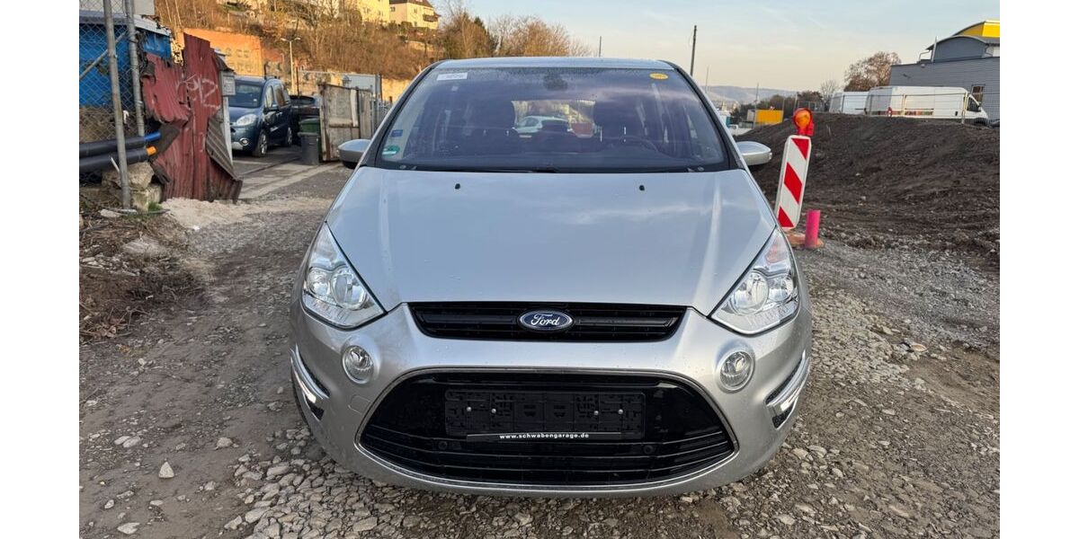 Ford S-Max 60.000 km 8.350 &euro; Stuttgart 70376