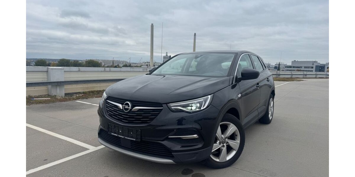 Opel Grandland (X) 99.440 km 14.400 &euro; Sindelfingen 71065