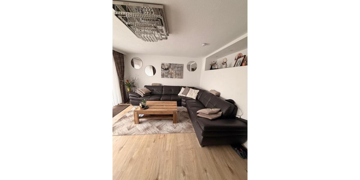 Reihenhaus Stuttgart Hedelfingen - 7 Zimmer, 125 m&sup2;, 750.000&euro; | Angebot:26187006