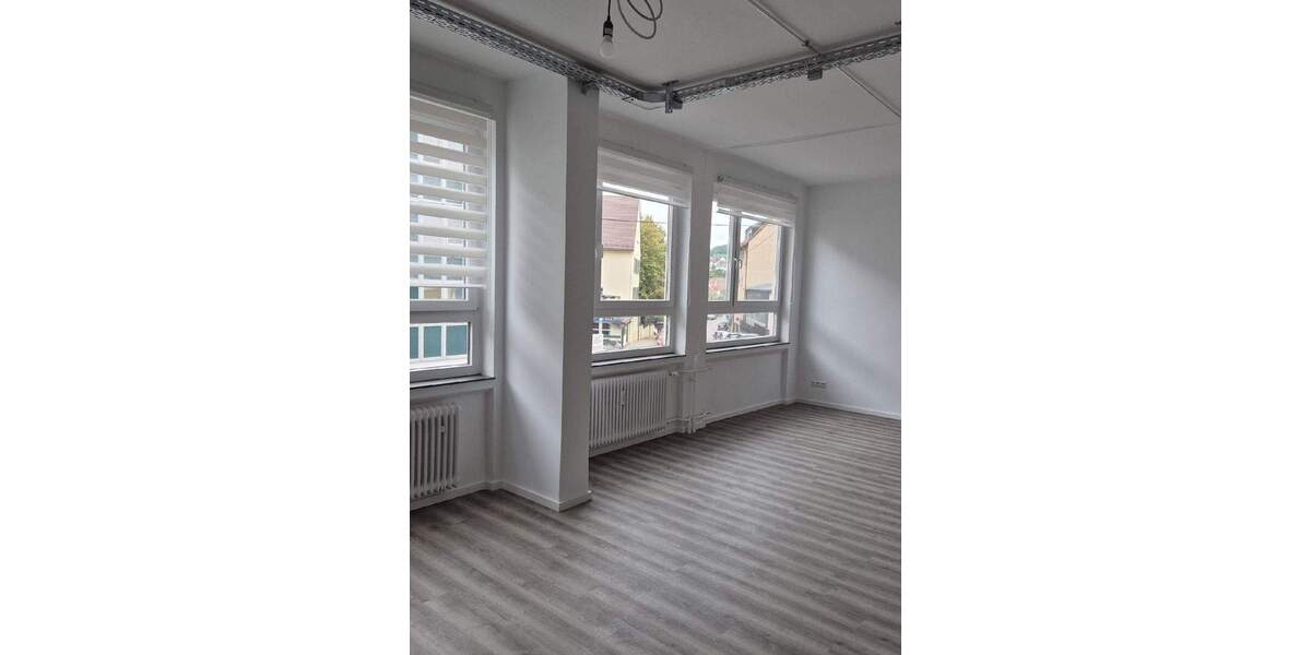 Einfamilienhaus Stuttgart Ost - 2.050&euro; | Angebot:25108626