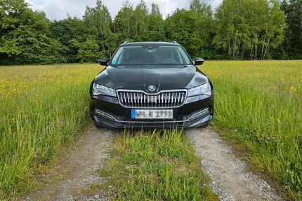 Skoda Superb 30.000 km 29.470 &euro; Auenwald 71549