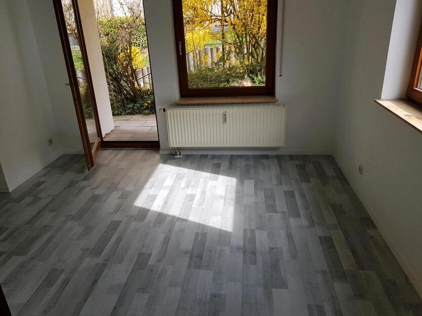 1,5 Zimmer EG Wohnung Erdgeschoss Terrasse EBK Tiefgarage Keller