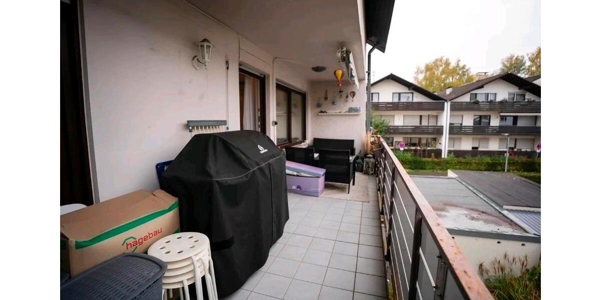 Etagenwohnung Nürtingen - 3 Zimmer, 98 m&sup2;, 330.000&euro; | Angebot:26091377