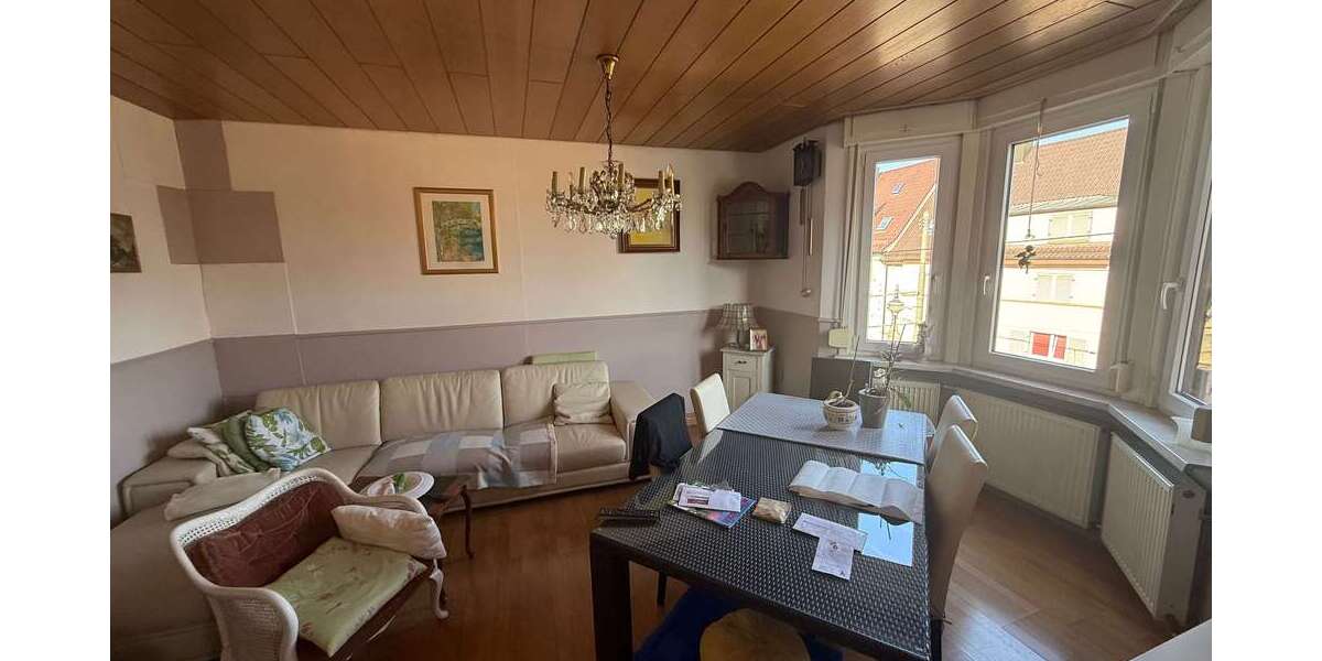 Etagenwohnung Stuttgart Luginsland - 3 Zimmer, 68 m&sup2;, 209.000&euro; | Angebot:27063789