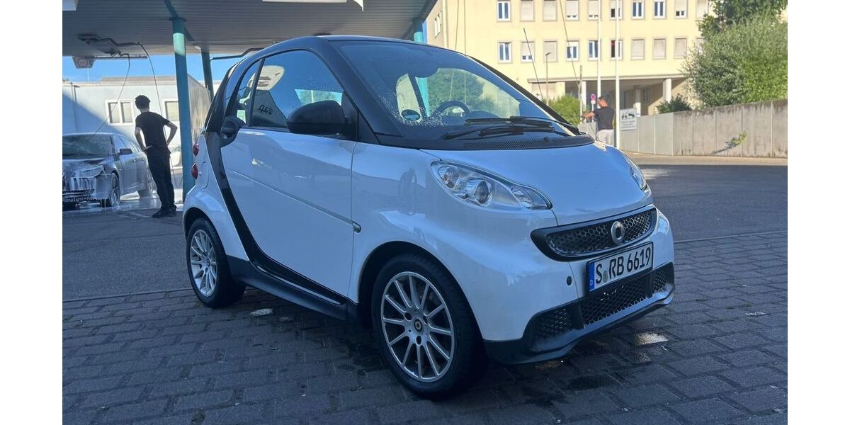 Smart ForTwo 155.000 km 3.300 &euro; Stuttgart 70437