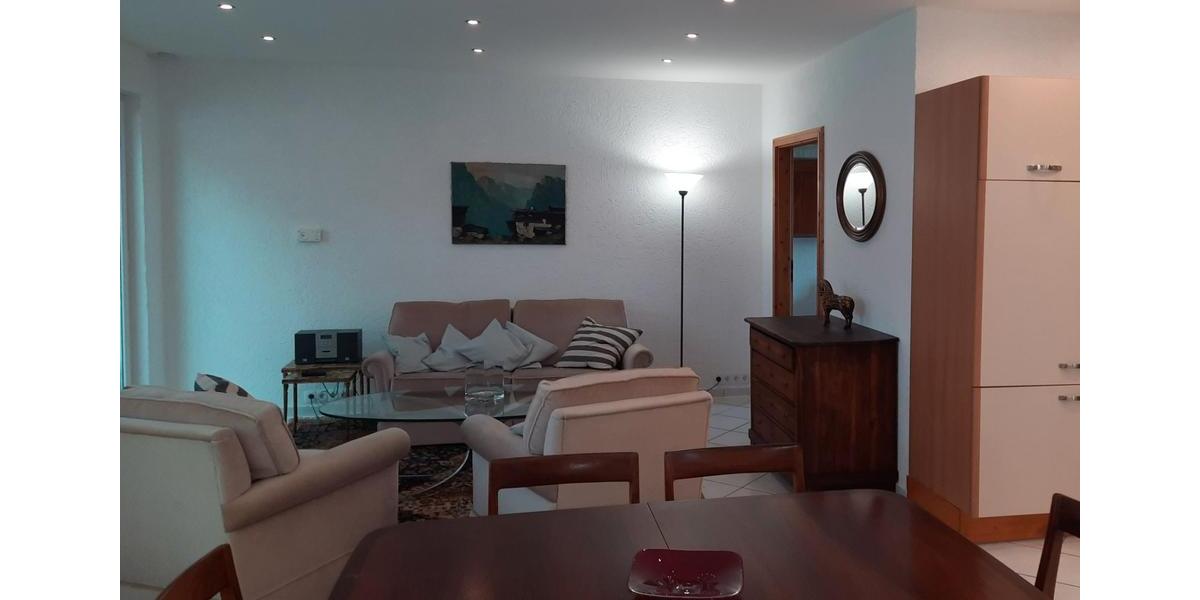 Etagenwohnung Fellbach Oeffingen - 3 Zimmer, 80 m&sup2;, 1.200&euro; | Angebot:26615257