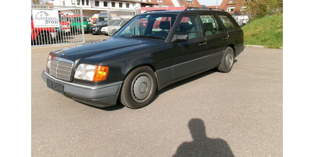 Mercedes-Benz E 220 284.000 km 4.500 &euro; Nürtingen bei Stuttgart 72622