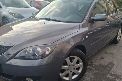 Mazda 3 168.000 km 2.400 &euro; Stuttgart 70195