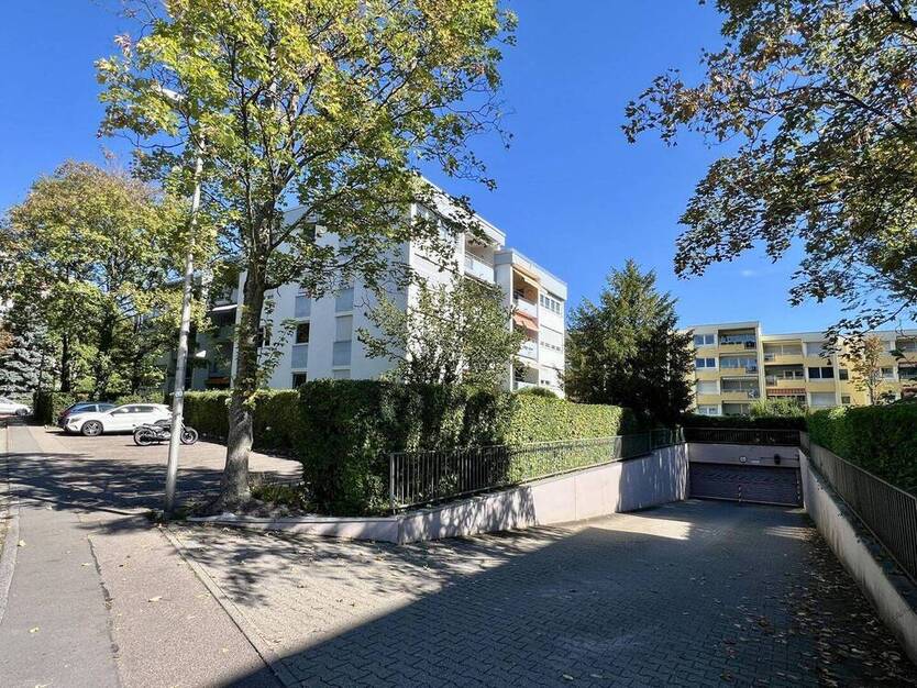 3-Zimmer-Wohnung mit Balkon und Tiefgaragenstellplatz in Möglingen