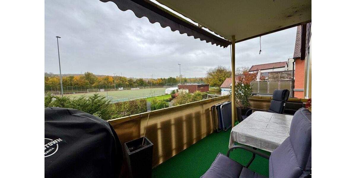 EINE RUNDE 3! Dreifamilienhaus in Remseck-Aldingen 9 zimmer