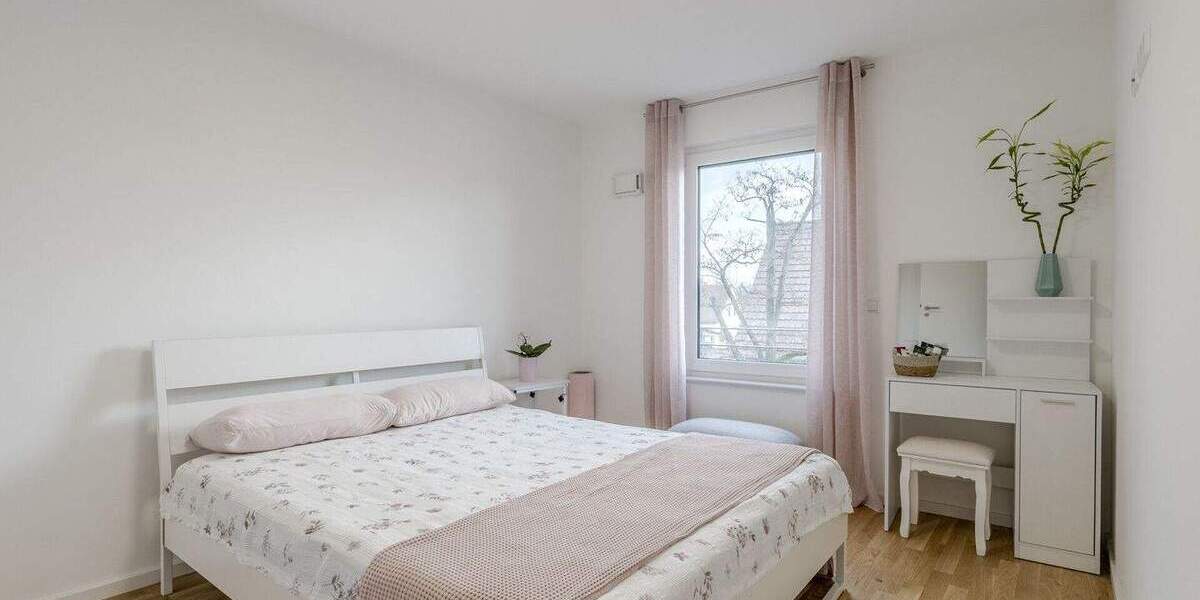 Etagenwohnung Stuttgart / Zuffenhausen Zuffenhausen - 3 Zimmer, 95 m&sup2;, 549.000&euro; | Angebot:25704153