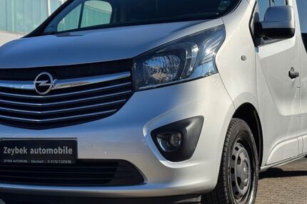 Opel Vivaro 155.000 km 15.950 &euro; Ebersbach an der Fils. 73061