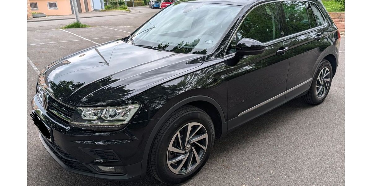 VW Tiguan 99.000 km 21.000 &euro; Fellbach 70734