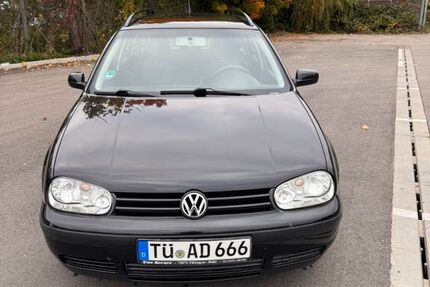 VW Golf 220.000 km 3.199 € Tübingen 72072