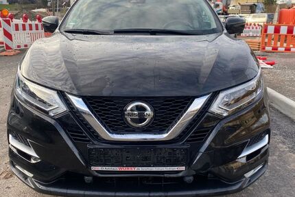 Nissan Qashqai 59.184 km 18.999 &euro; Stuttgart 70376