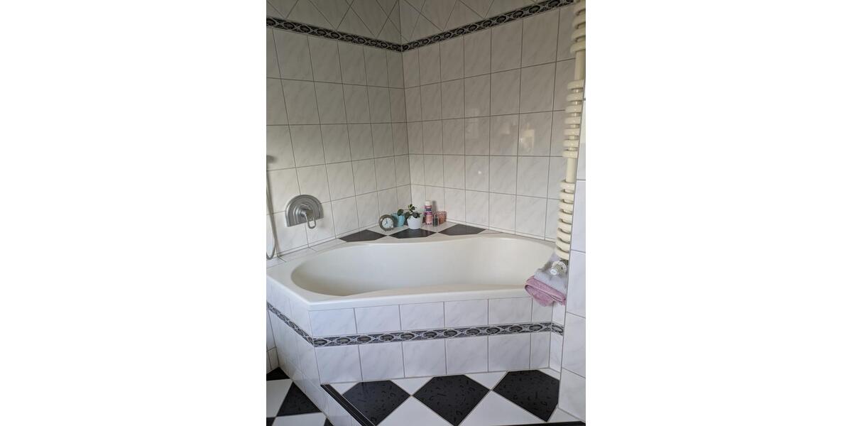 Maisonettenwohnung Metzingen - 3.5 Zimmer, 102 m&sup2;, 430.000&euro; | Angebot:26921813