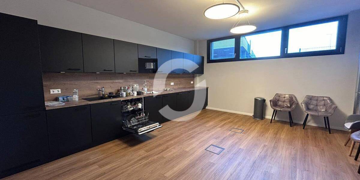 Gewerbeobjekt Stuttgart Obertürkheim - 5.500&euro; | Angebot:23970767