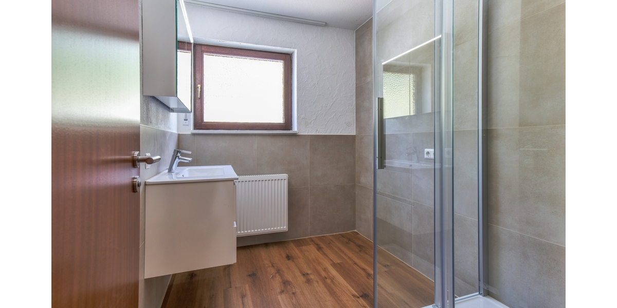 Frisch renovierte 3-Zi.-Whg. mit Terrasse und Garten in ruhiger Wohnlage *provisionsfrei* - 3- Ebersbach an der Fils | Angebot:26971854
