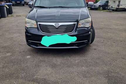 Lancia Voyager 165.000 km 10.800 &euro; Esslingen 73730