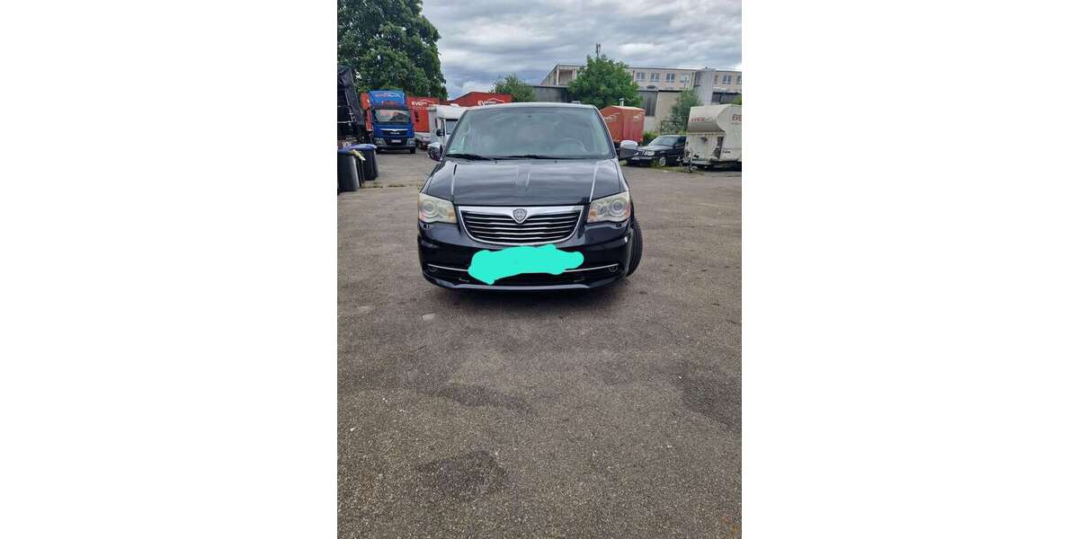 Lancia Voyager 165.000 km 10.800 &euro; Esslingen 73730