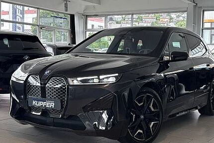 BMW iX 21.990 km 73.700 € Vaihingen / Enz 71665