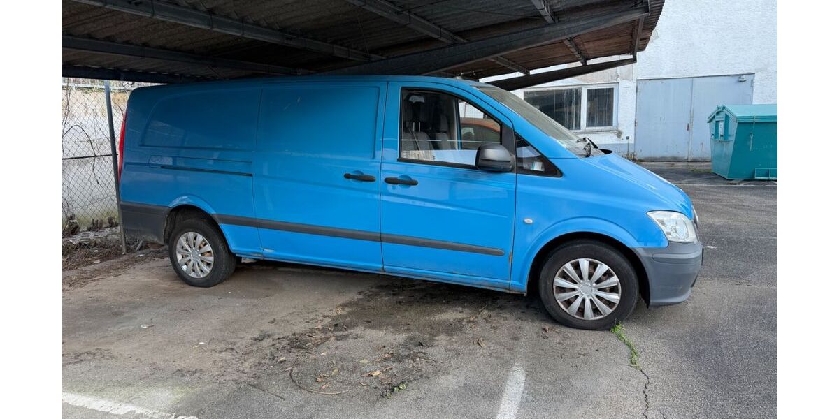 Mercedes-Benz Vito 230.000 km 6.900 &euro; STUTTGART 70190