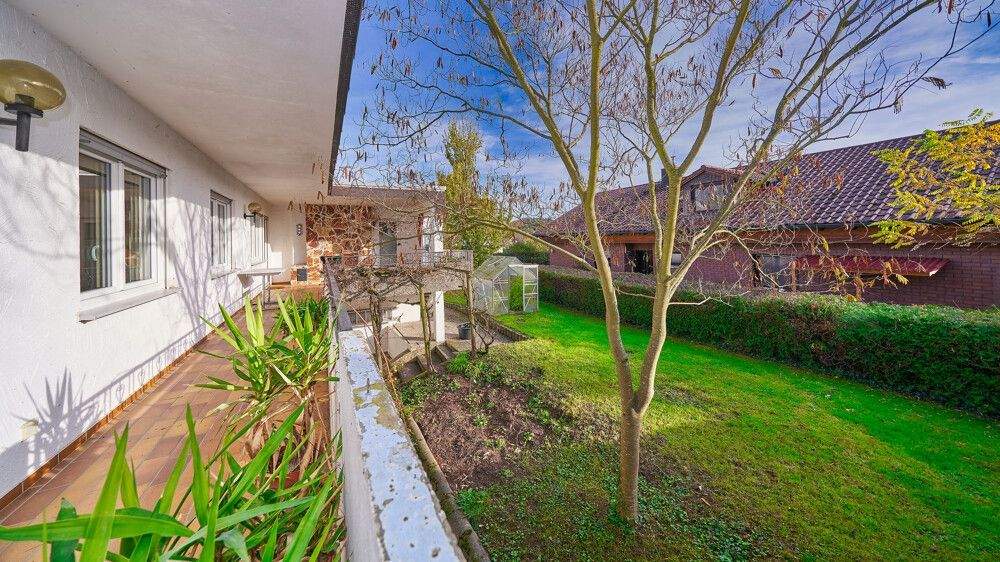 Bungalow Vaihingen an der Enz / Roßwag Roßwag - 7 Zimmer, 208 m&sup2;, 599.000&euro; | Angebot:25697225