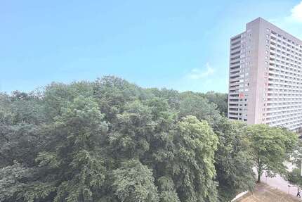 Wohnung zum Kaufen in Stuttgart 369.000 € 103 m² 4.5 zimmer