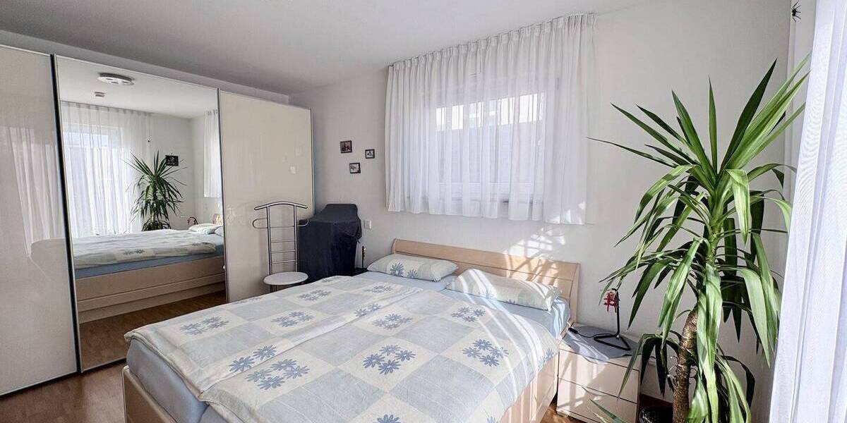 Etagenwohnung Holzgerlingen - 3 Zimmer, 78 m&sup2;, 430.000&euro; | Angebot:26191016