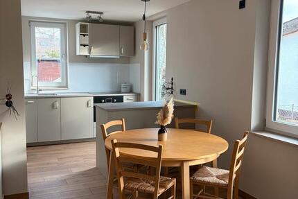 Erstbezug nach Kernsanierung- helle 1-Zimmer Wohnung 1 zimmer