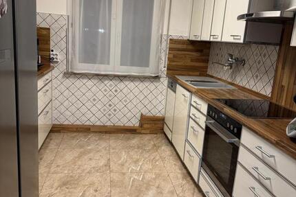 Moderne 3,5-Zimmer-Eigentumswohnung mit Kamin 3.5 zimmer