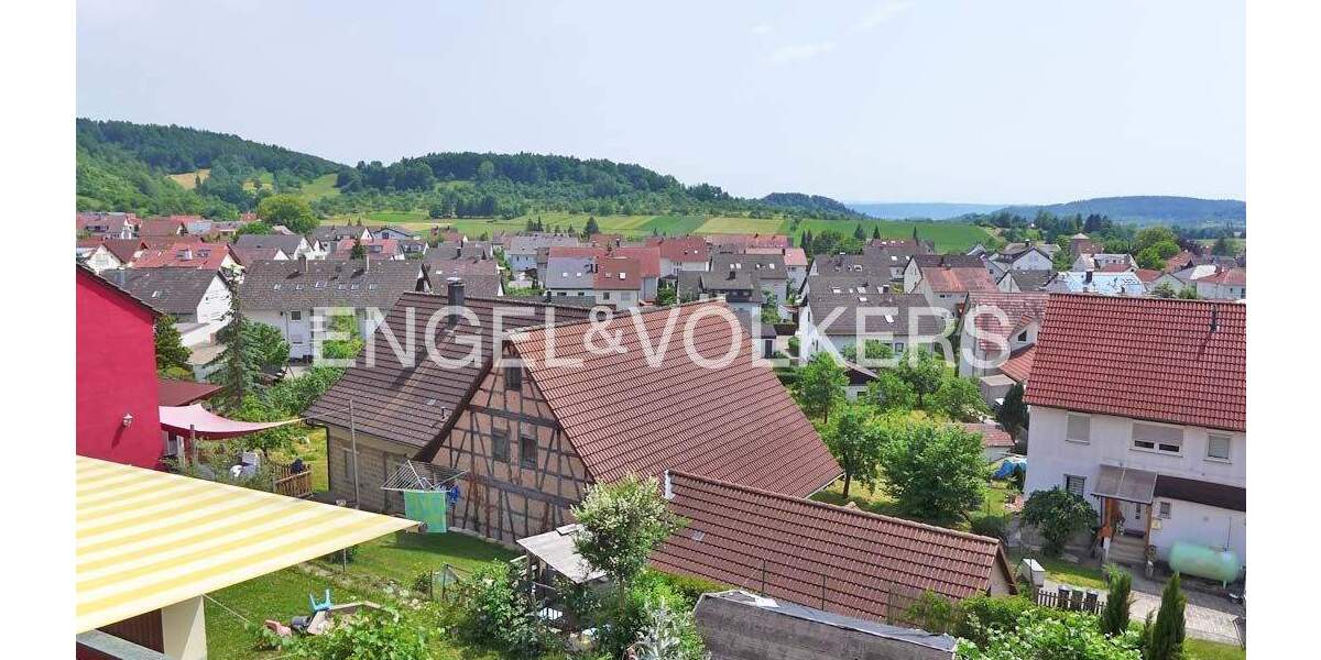 Etagenwohnung Ammerbuch-Entringen Entringen - 3 Zimmer, 82 m&sup2;, 1.100&euro; | Angebot:24436023