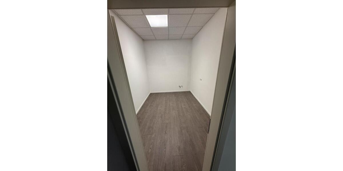Gewerbeobjekt Ditzingen - 350&euro; | Angebot:26535313