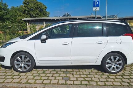 Peugeot 5008 107.580 km 9.990 &euro; Kirchheim am Neckar 74366