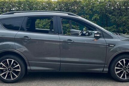 Ford Kuga 73.500 km 15.990 &euro; Kernen im Remstal 71394