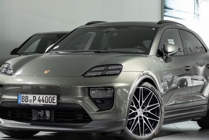 Porsche Macan 18.900 km 83.880 € Böblingen 71034