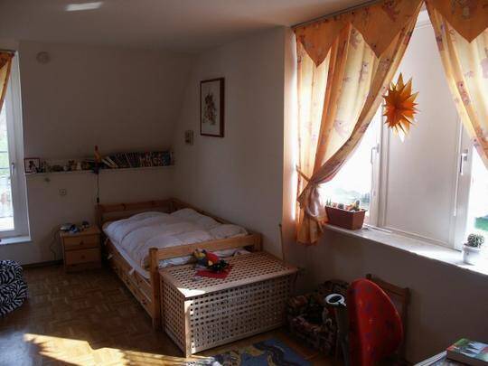 Freestanding single Family home 3 bedrooms 3 bathrooms + lots of storage near the nature!