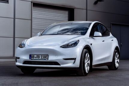 Tesla Model Y 15.132 km 39.500 &euro; Holzgerlingen 71088