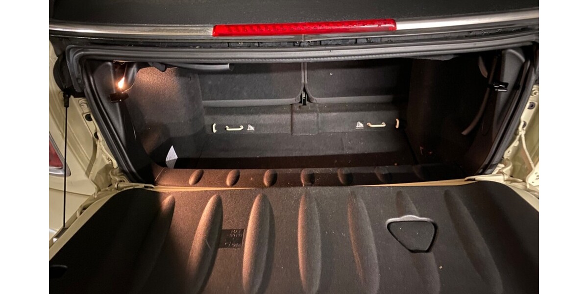 Mini one cabrio 135.000 km 11.000 € Unterensingen 72669