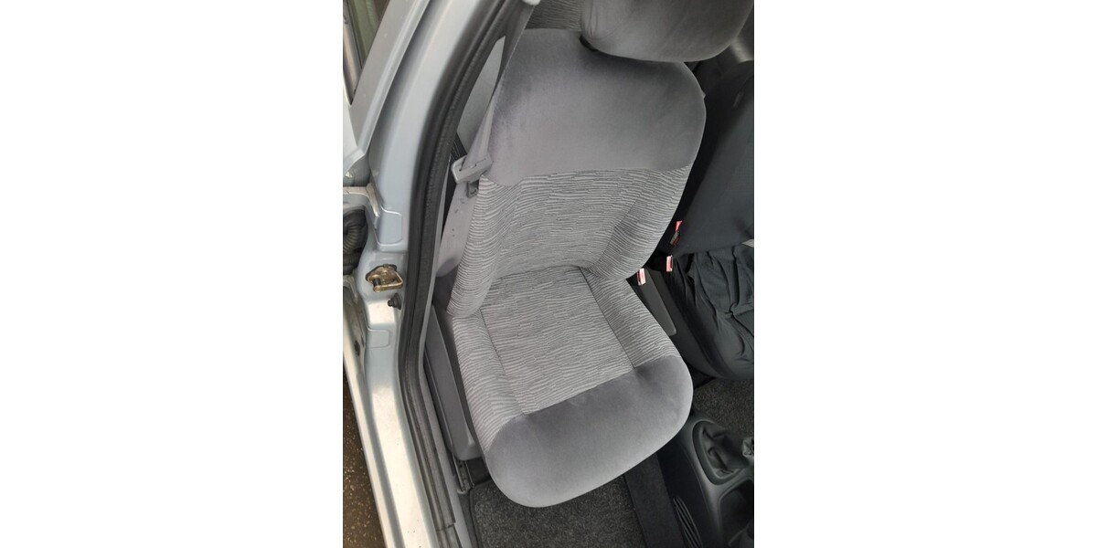 Renault Megane 127.430 km 1.200 € Schwaikheim 71409