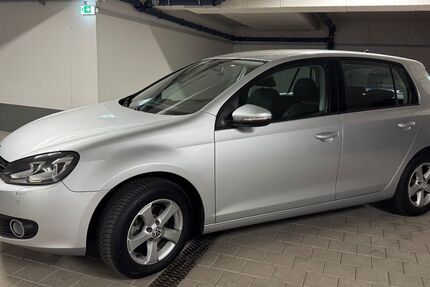 VW Golf 24.500 km 9.160 &euro; Bietigheim Bissingen 74321